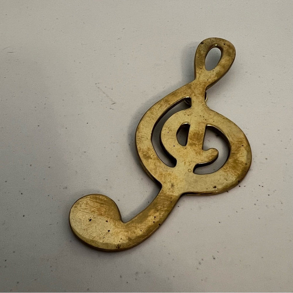 Vintage Brass Treble Clef - Picture 2 of 7